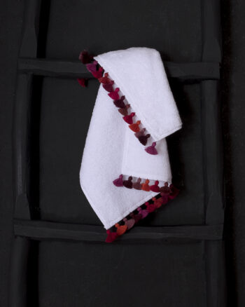 Serviette de bain finition crush de la collection LAMU design original V. Barkowski