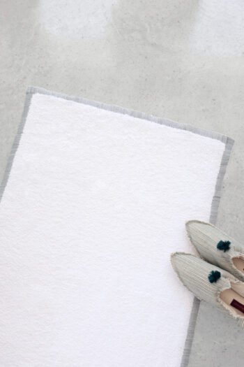 Tapis de bain collection CALI finition water design V. Barkowski