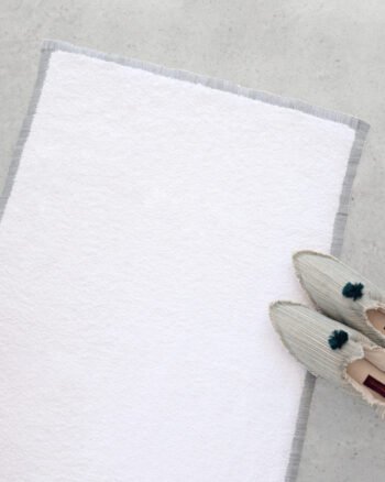 Tapis de bain collection CALI finition water design V. Barkowski