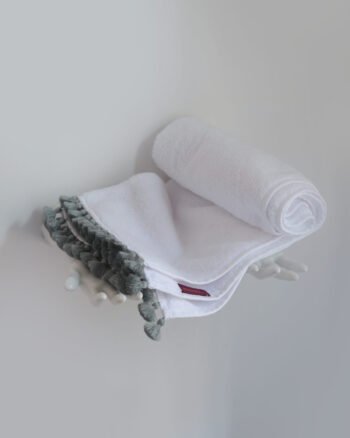 Serviette de bain Collection LAMU finition water design V. Barkowski