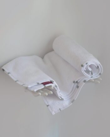Serviette de bain Collection MEMBA finition water design V. Barkowski