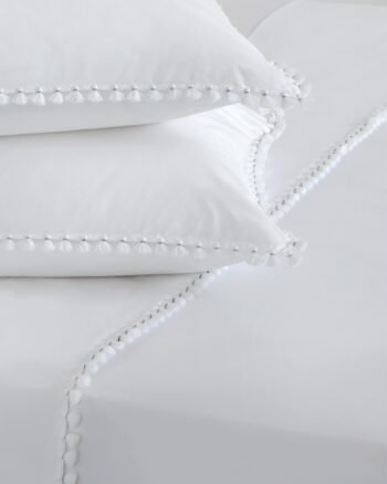 detail drap de lit collection ILAN finition water design V.Barkowski