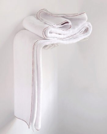 drap de bain TRASS finition carmin design V. Barkowski
