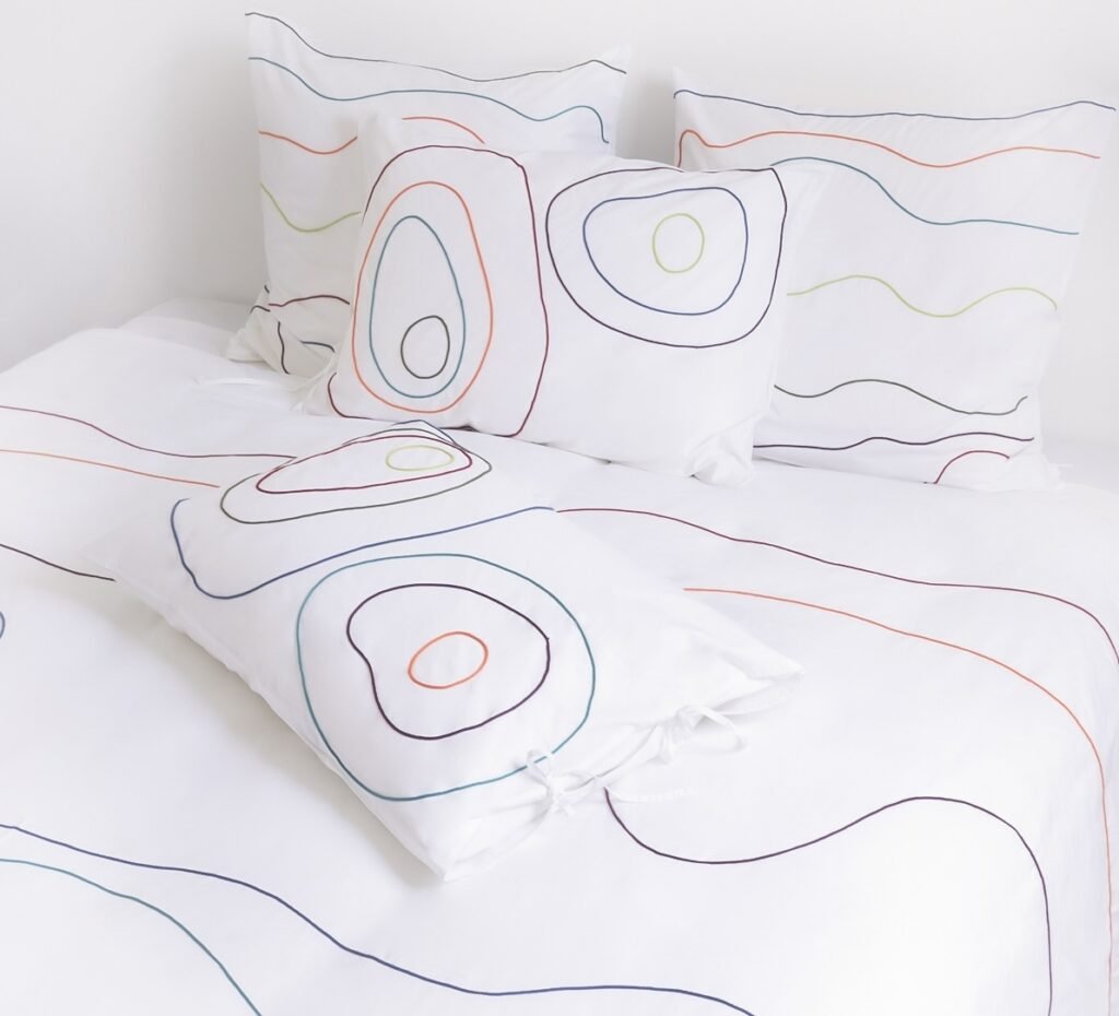 YOYO twisted-thread bed linen collection, design by Valérie Barkowski